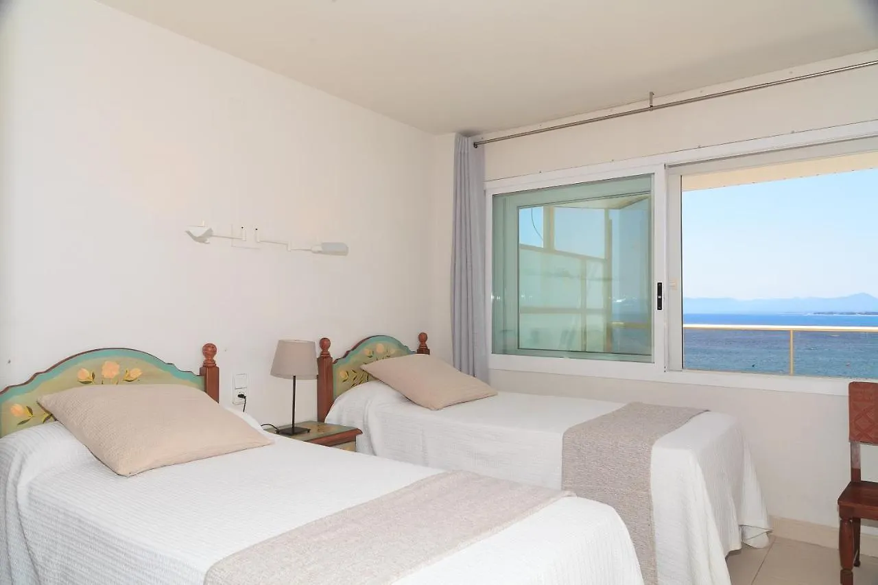 סאלו Uhc Barcino Apartments