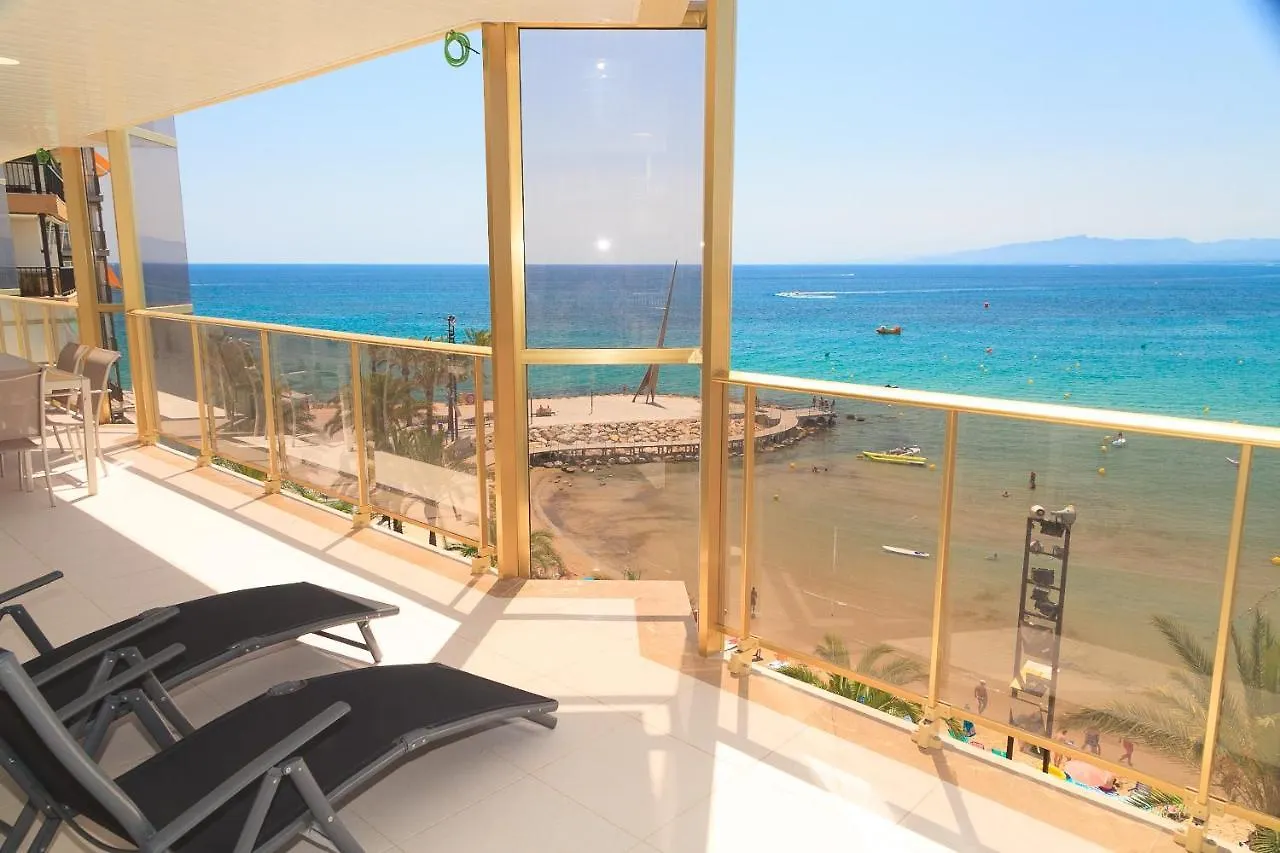 סאלו Uhc Barcino Apartments ספרד