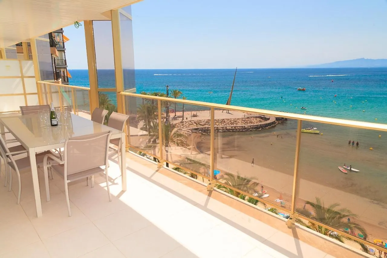 סאלו Uhc Barcino Apartments